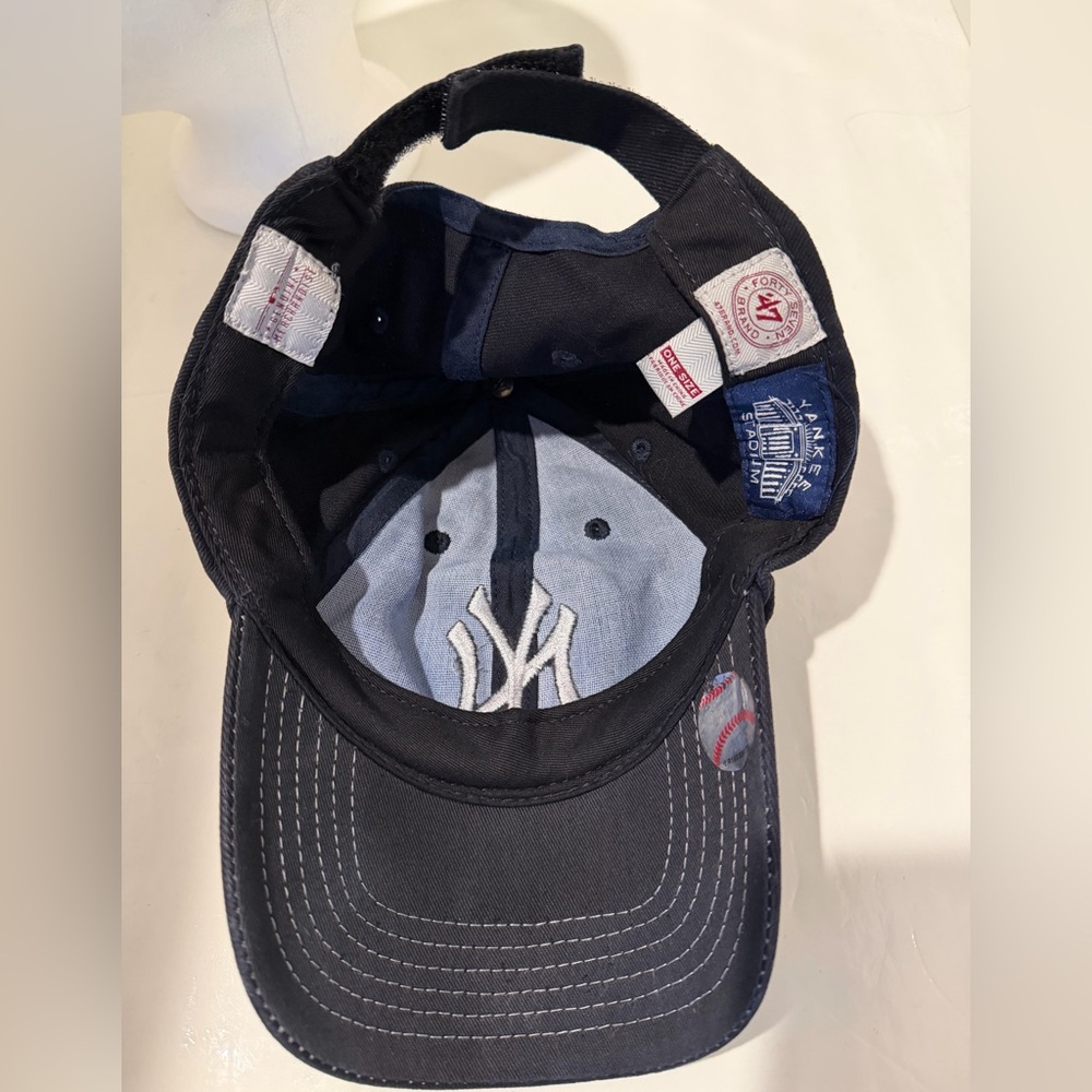47 Brand, New York Yankees Stadium Black Official Cap Unisex - Picture 9 of 9